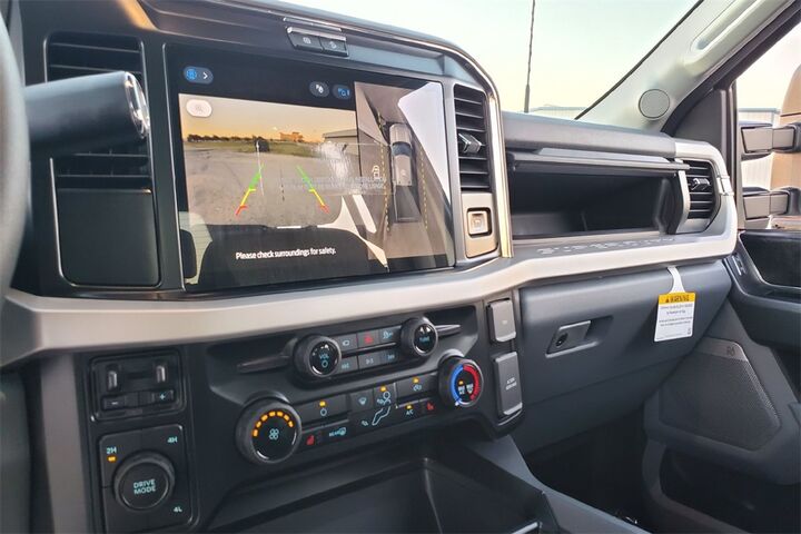 2026 Ford F-450SD XLT TX 2026 Ford F-450SD XLT TX