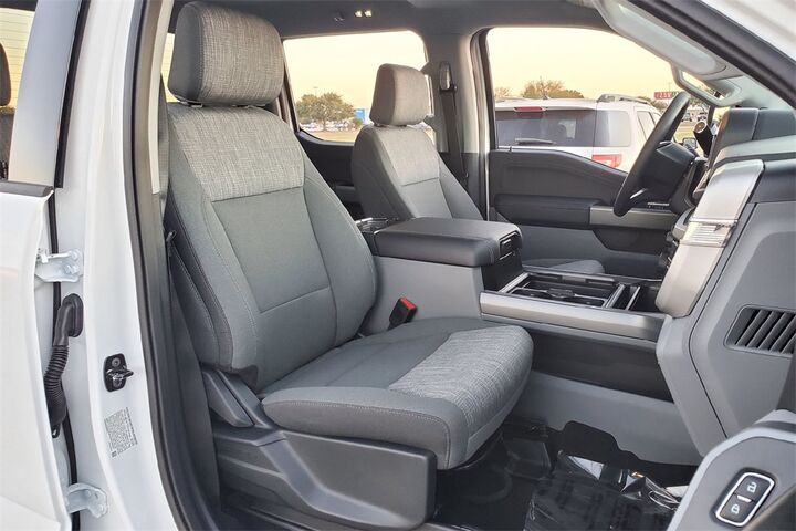 2026 Ford F-450SD XLT TX 2026 Ford F-450SD XLT TX