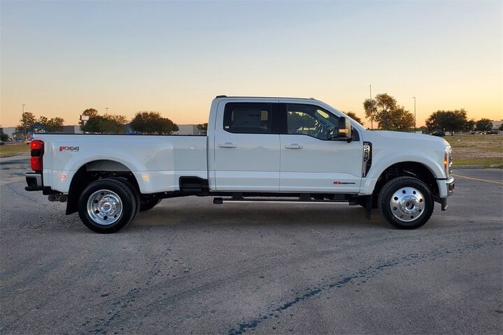 2026 Ford F-450SD XLT TX 2026 Ford F-450SD XLT TX