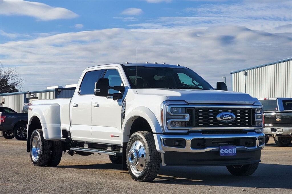 2026 Ford F-450SD XLT