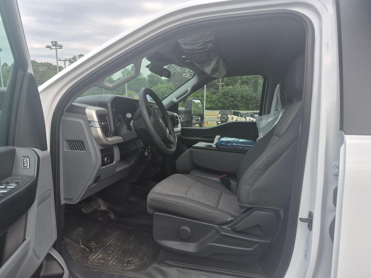 2026 Ford F-550SD XL DUMP BODY Warrenton VA