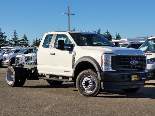 2026 Ford F-550SD XL