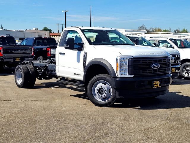 2026 Ford F-550SD XL