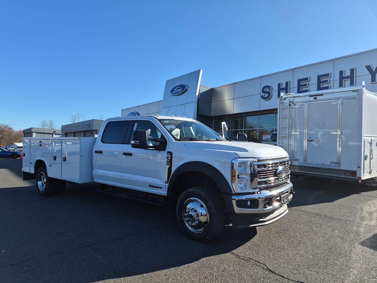 2026 Ford F-550SD XL SERVICE BODY