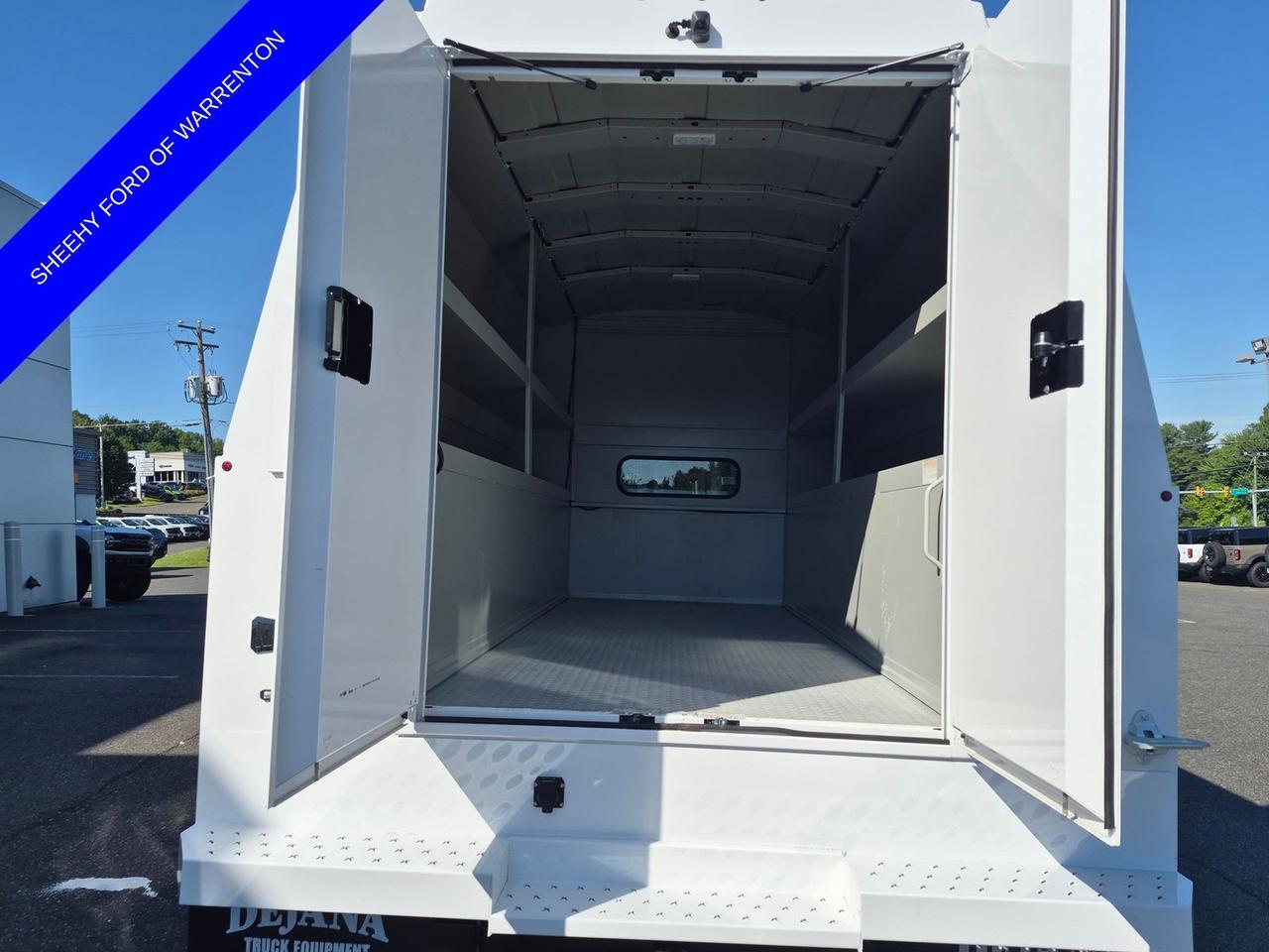 2026 Ford F-550SD XL SERVICE BODY Warrenton VA