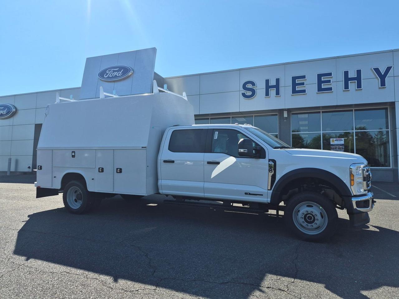 2026 Ford F-550SD XL SERVICE BODY