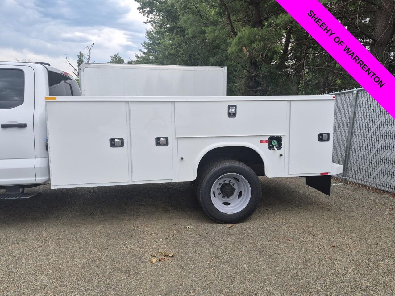 2026 Ford F-550SD XL SERVICE BODY Warrenton VA