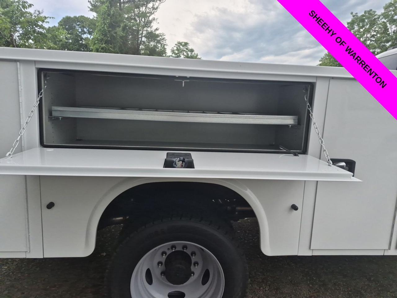 2026 Ford F-550SD XL SERVICE BODY Warrenton VA