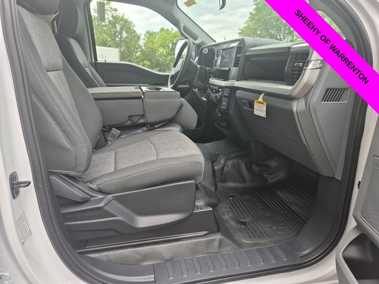 2026 Ford F-550SD XL SERVICE BODY Warrenton VA