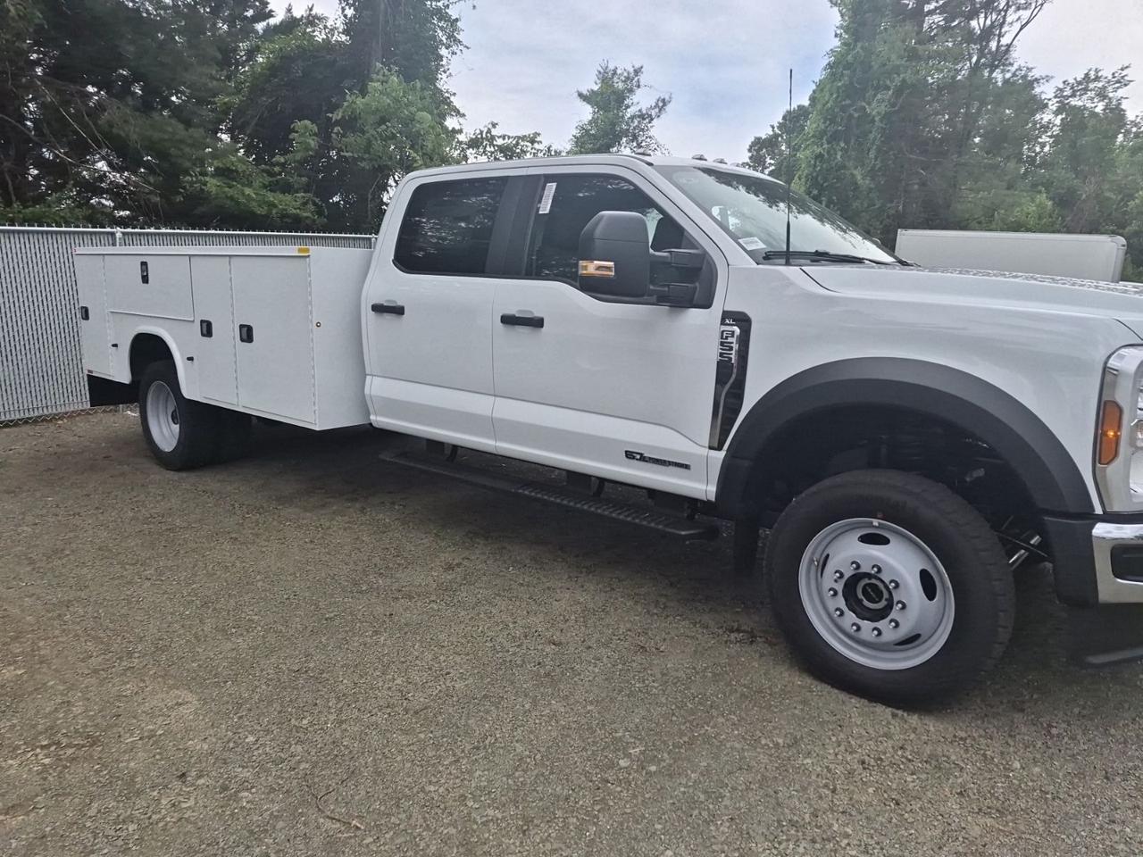 2026 Ford F-550SD XL SERVICE BODY Warrenton VA