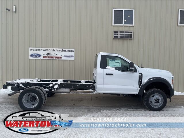 2026 Ford F-550SD