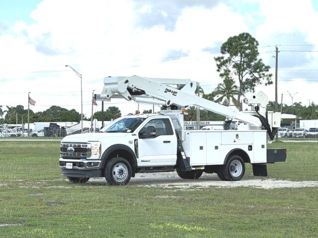 2026 Ford F-550XL Dur-A-Lift DPM2-40DU 47' Working Height Material Handling Bucket