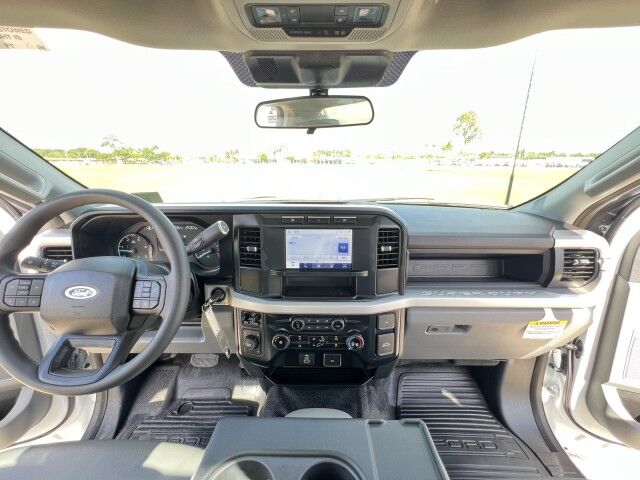2026 Ford F-600XL 4x4 Mechanic Service Truck with Stellar 8630 Telescopic Crane Homestead FL