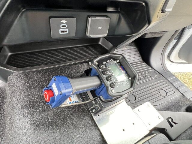 2026 Ford F-600XL Mechanic Service Truck with Stellar 8630 Telescopic Crane and A30GBW Enpak Homestead FL