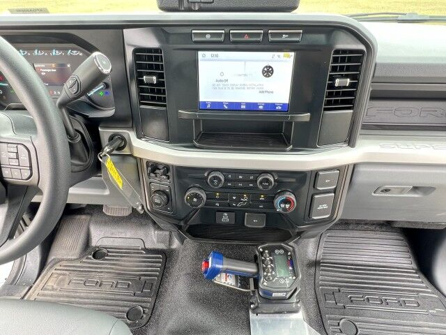 2026 Ford F-600XL Mechanic Service Truck with Stellar 8630 Telescopic Crane and A30GBW Enpak Homestead FL