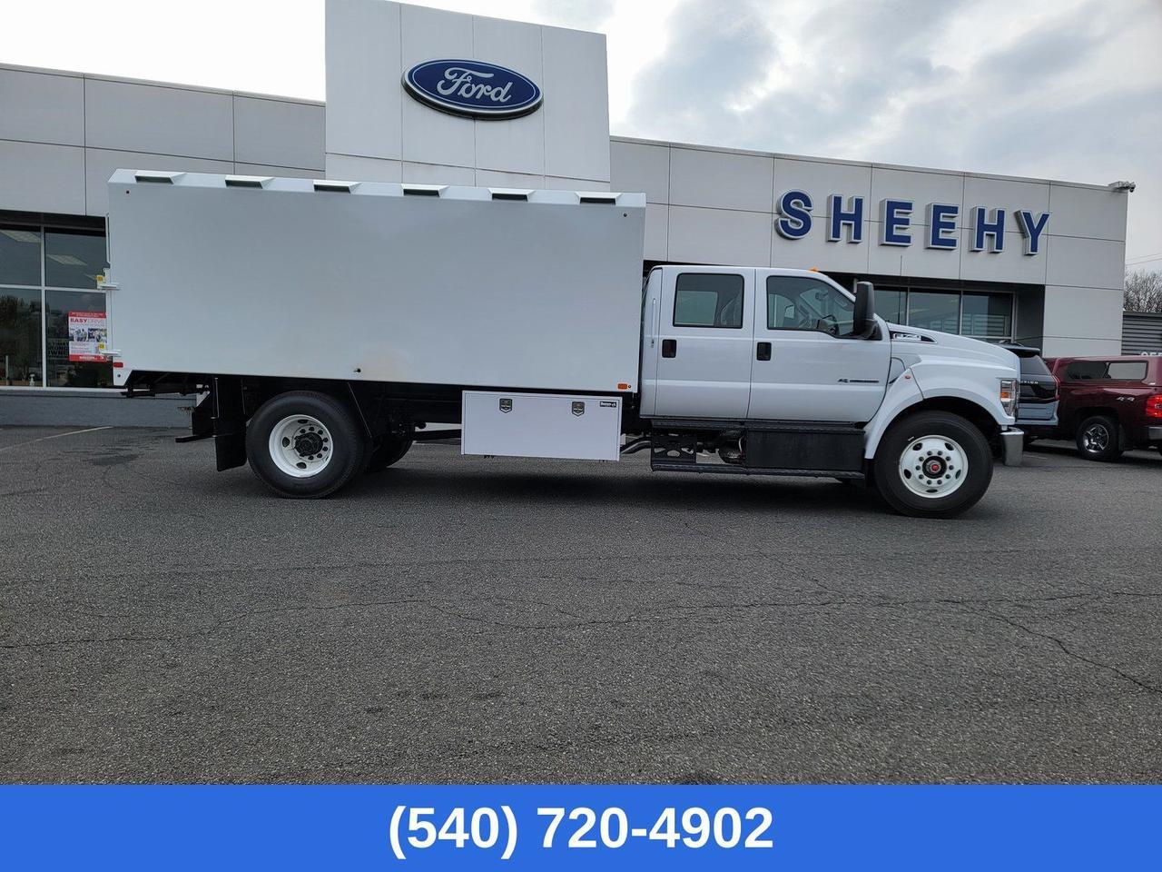 2026 Ford F-750SD Base