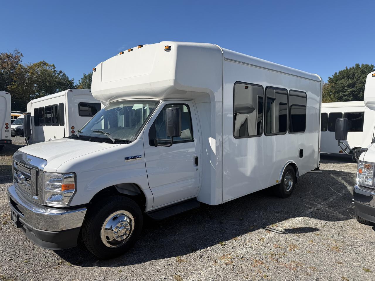 2026 Ford HLE ECONOLINE SUPER Johnstown NY