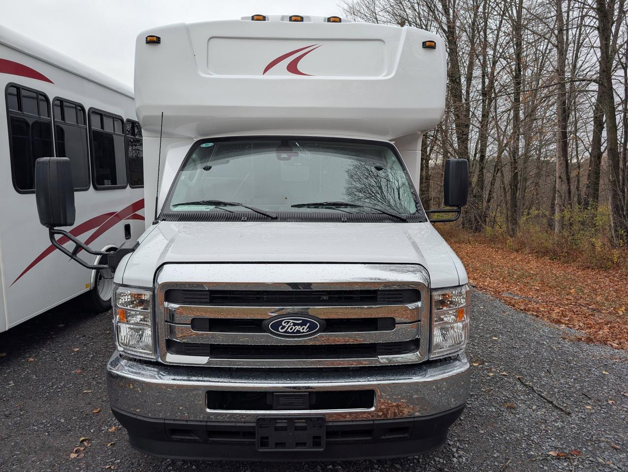 2026 Ford HLE HLE COACH