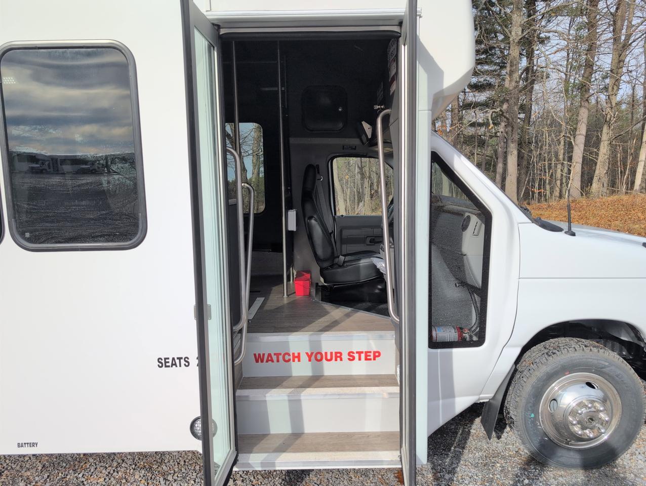 2026 Ford HLE HLE COACH Johnstown NY