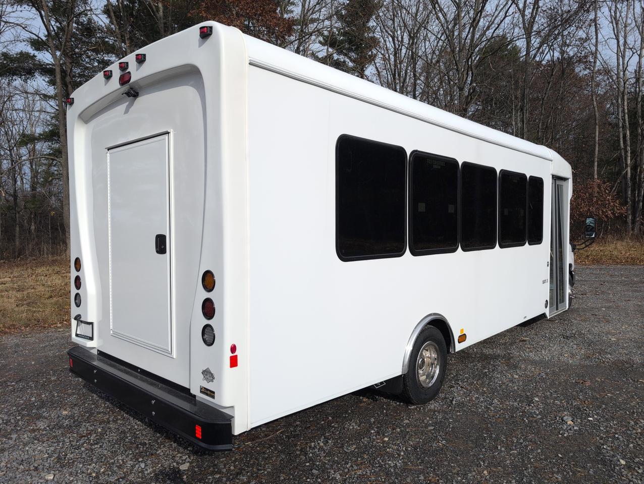 2026 Ford HLE HLE COACH Johnstown NY