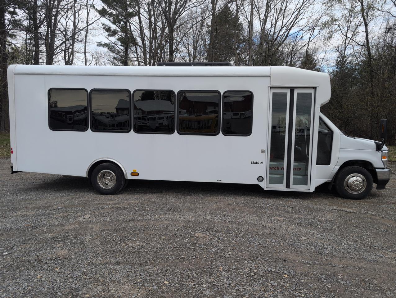 2026 Ford HLE HLE COACH Johnstown NY