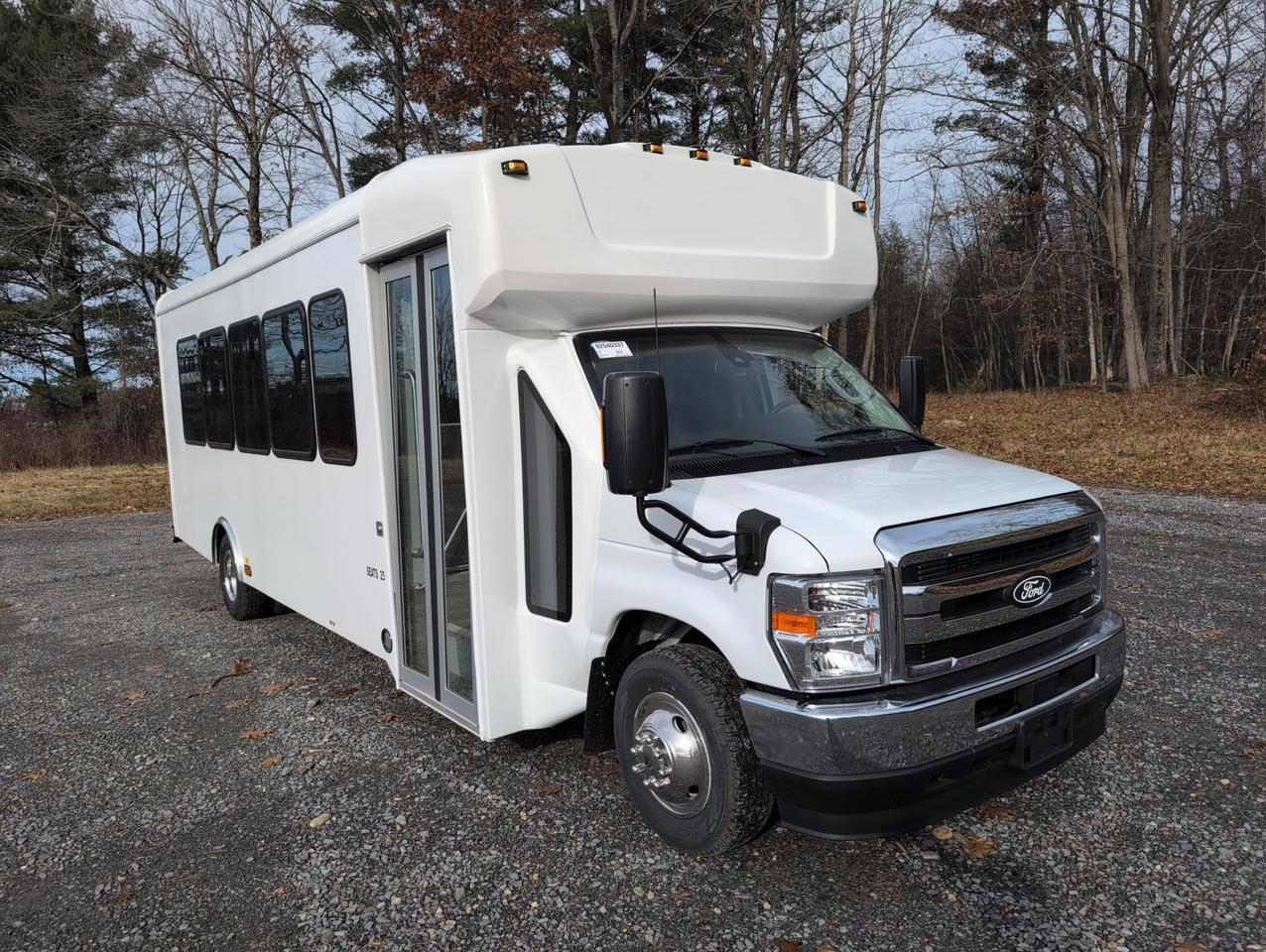 2026 Ford HLE HLE COACH