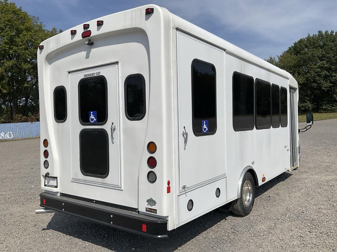 2026 Ford HLE HLE COACH Johnstown NY