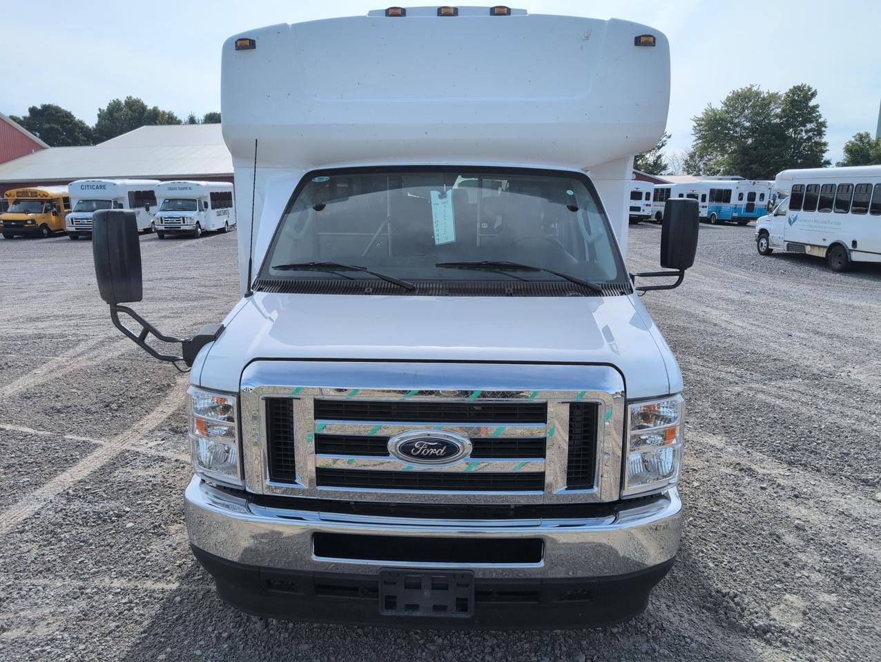 2026 Ford HLE HLE COACH Johnstown NY