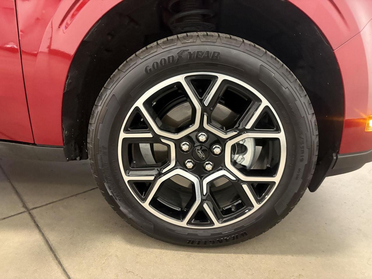 2026 Ford Maverick LARIAT Parker CO