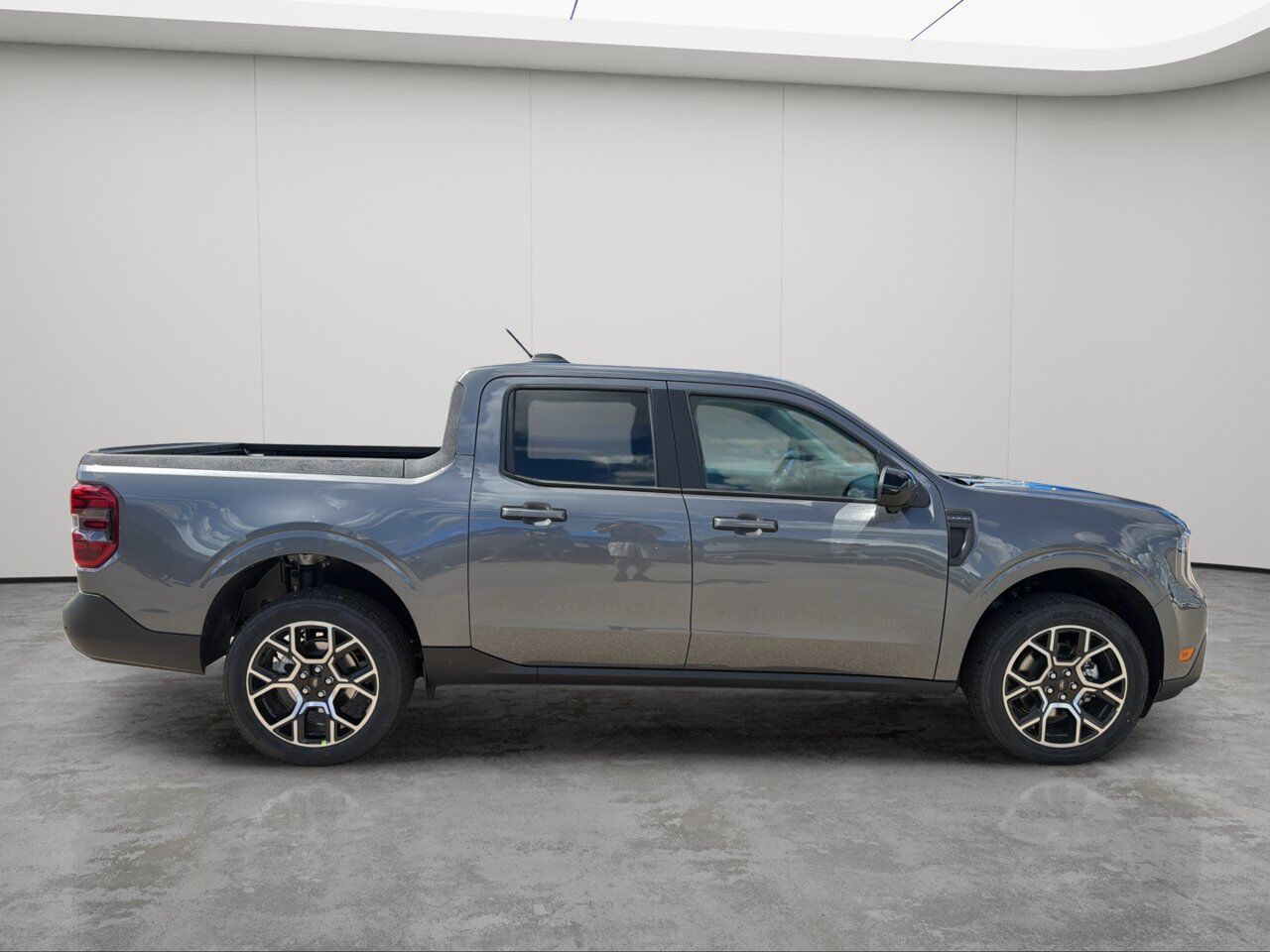 2026 Ford Maverick Lariat Sherwood Park AB
