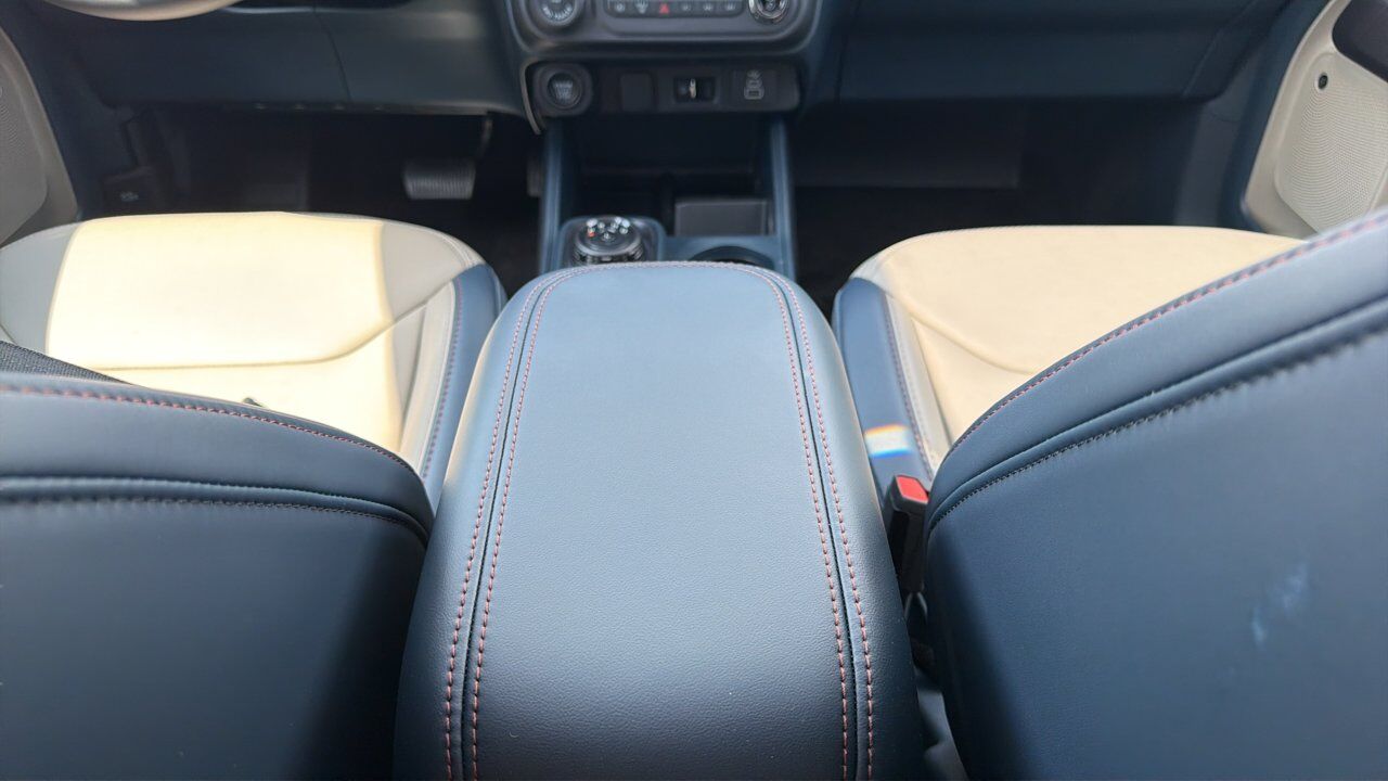 2026 Ford Maverick Lariat Sherwood Park AB