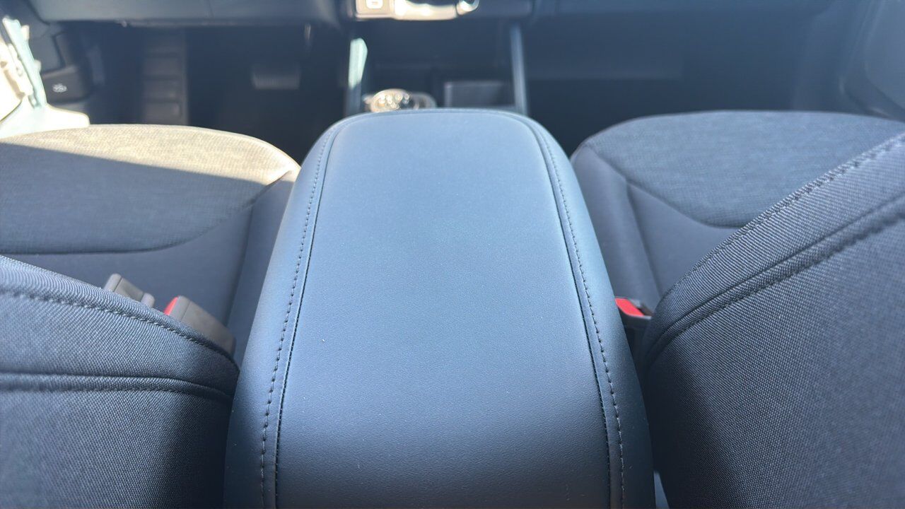 2026 Ford Maverick XL Sherwood Park AB