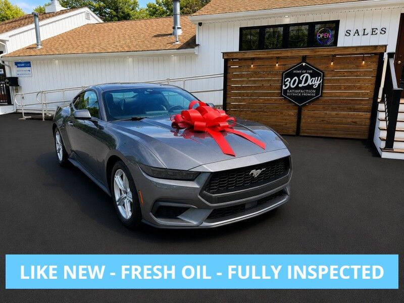 2026 Ford Mustang EcoBoost Premium Fastback's photo