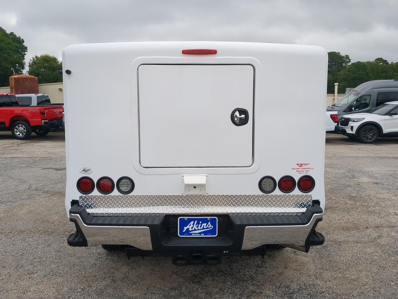 2026 Ford Super Duty F-250 SRW Enclosed box Winder GA