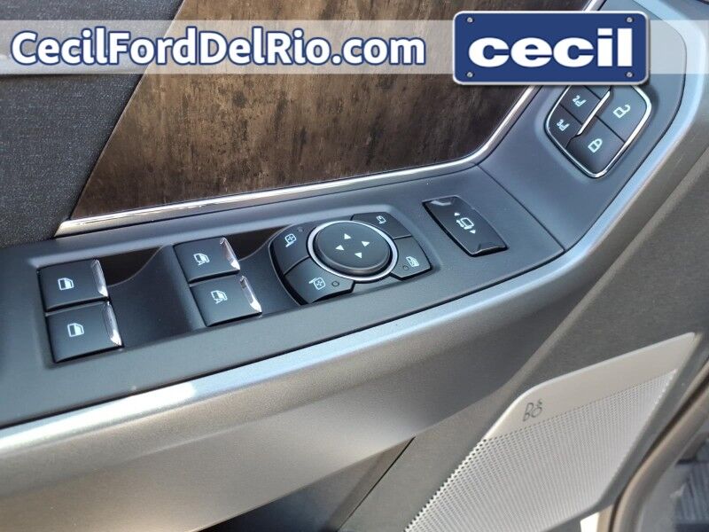 2026 Ford Super Duty F-250 SRW LARIAT Del Rio TX