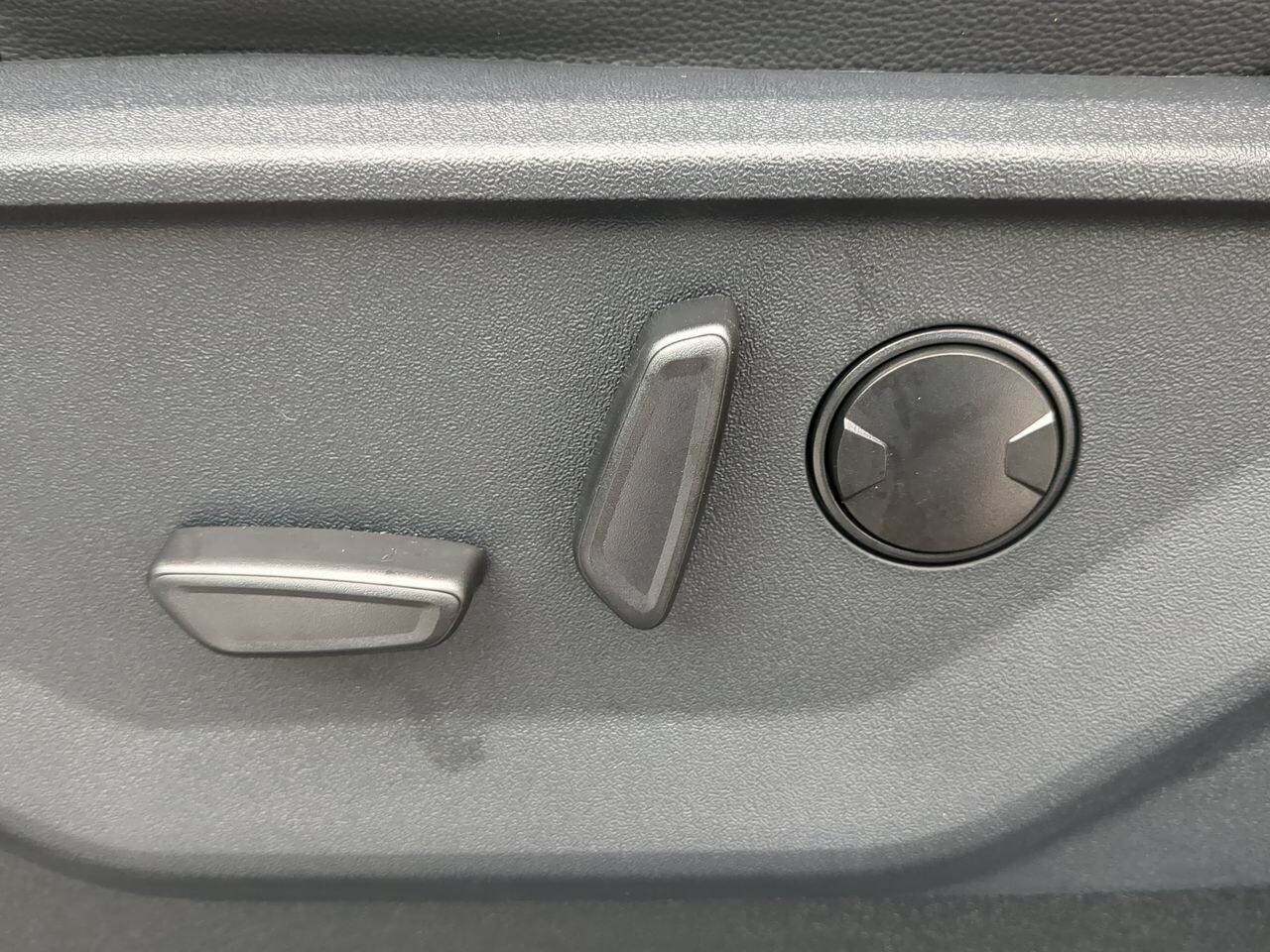 2026 Ford Super Duty F-250 SRW LARIAT TREMOR Appleton WI