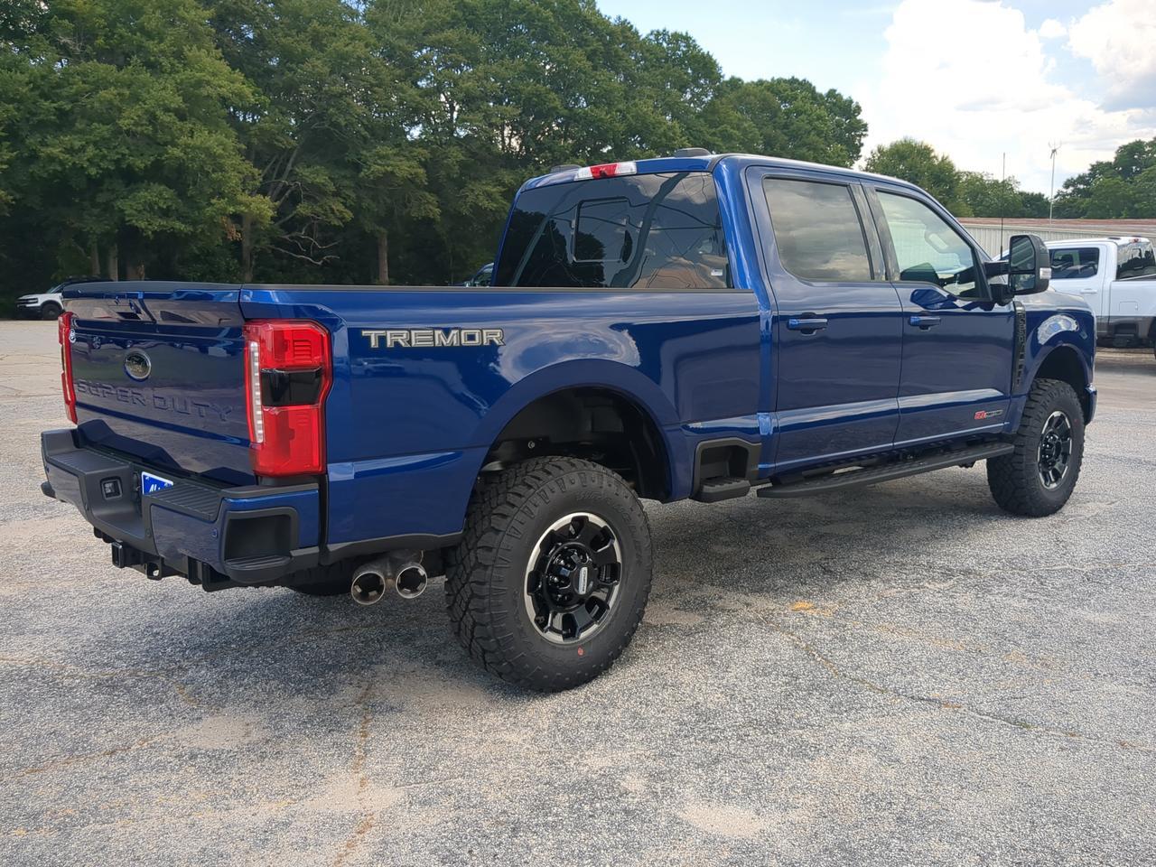 2026 Ford Super Duty F-250 SRW LARIAT TREMOR Appleton WI