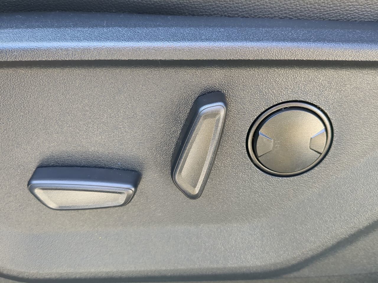 2026 Ford Super Duty F-250 SRW LARIAT TREMOR Appleton WI