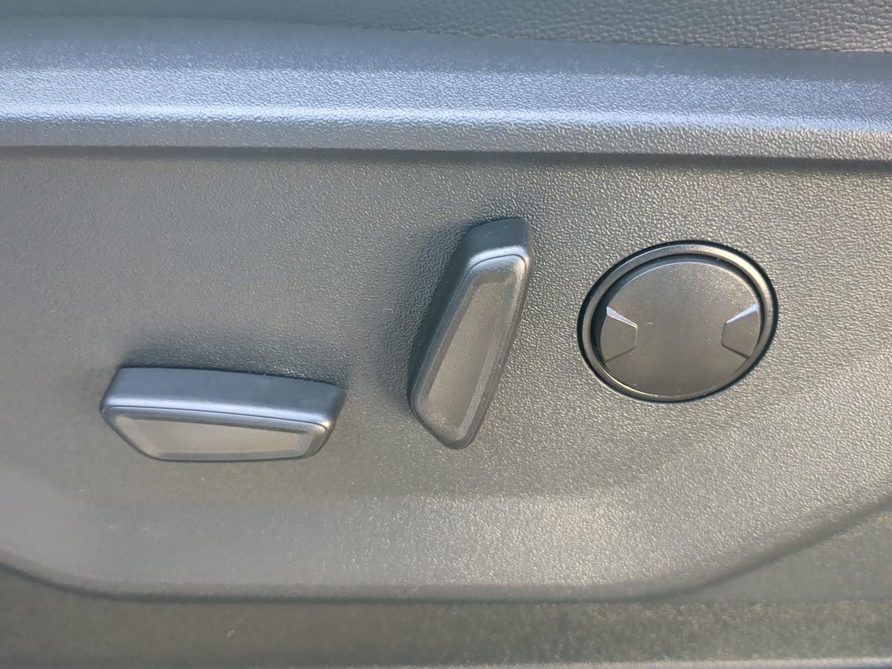 2026 Ford Super Duty F-250 SRW LARIAT TREMOR Appleton WI