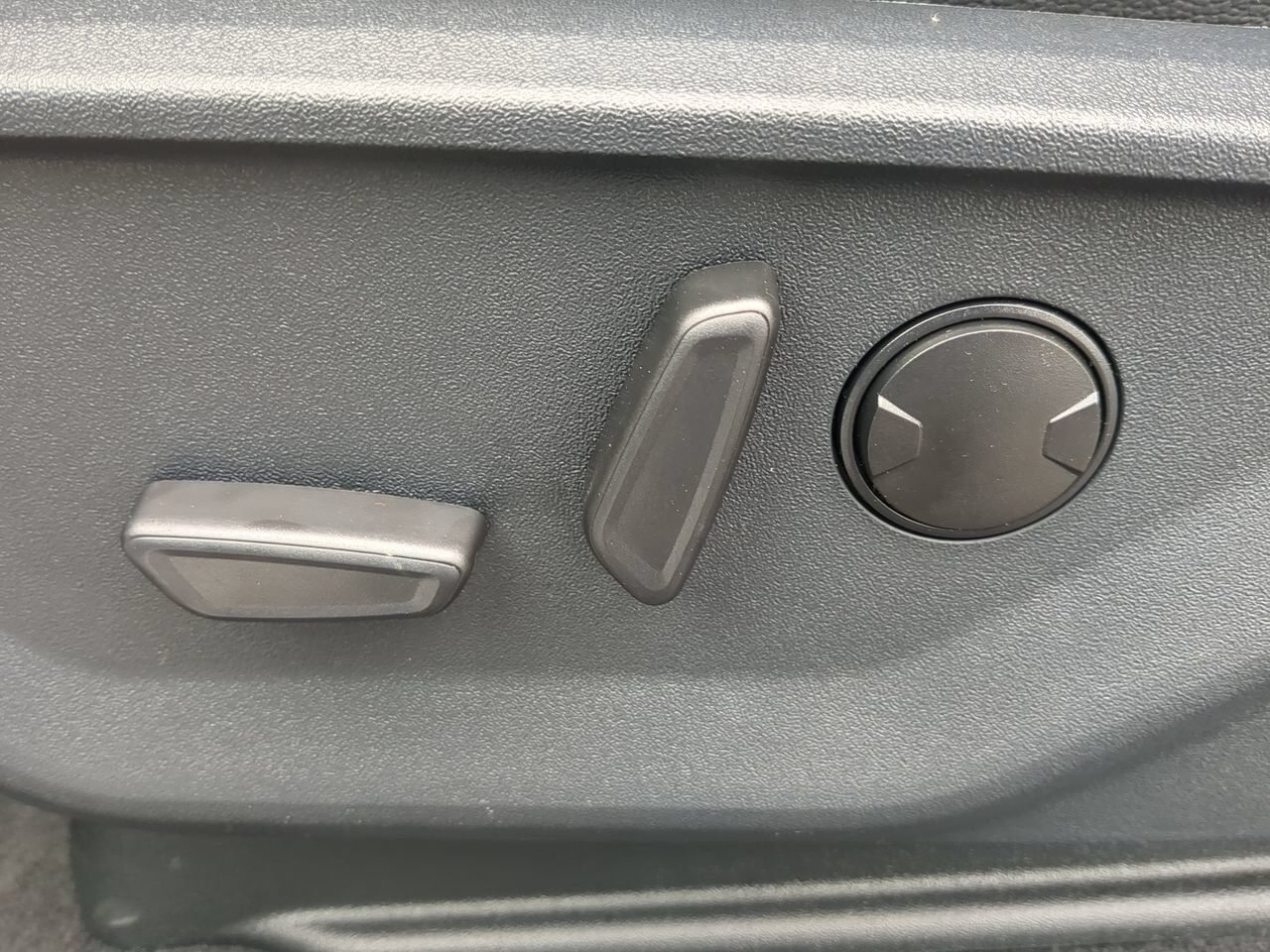 2026 Ford Super Duty F-250 SRW LARIAT TREMOR Appleton WI