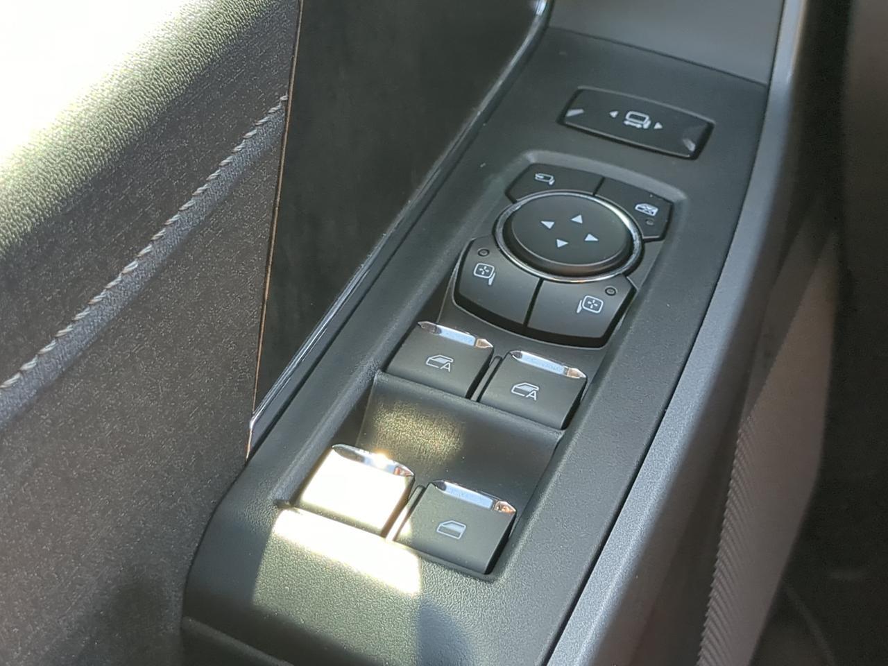 2026 Ford Super Duty F-250 SRW LARIAT TREMOR Appleton WI