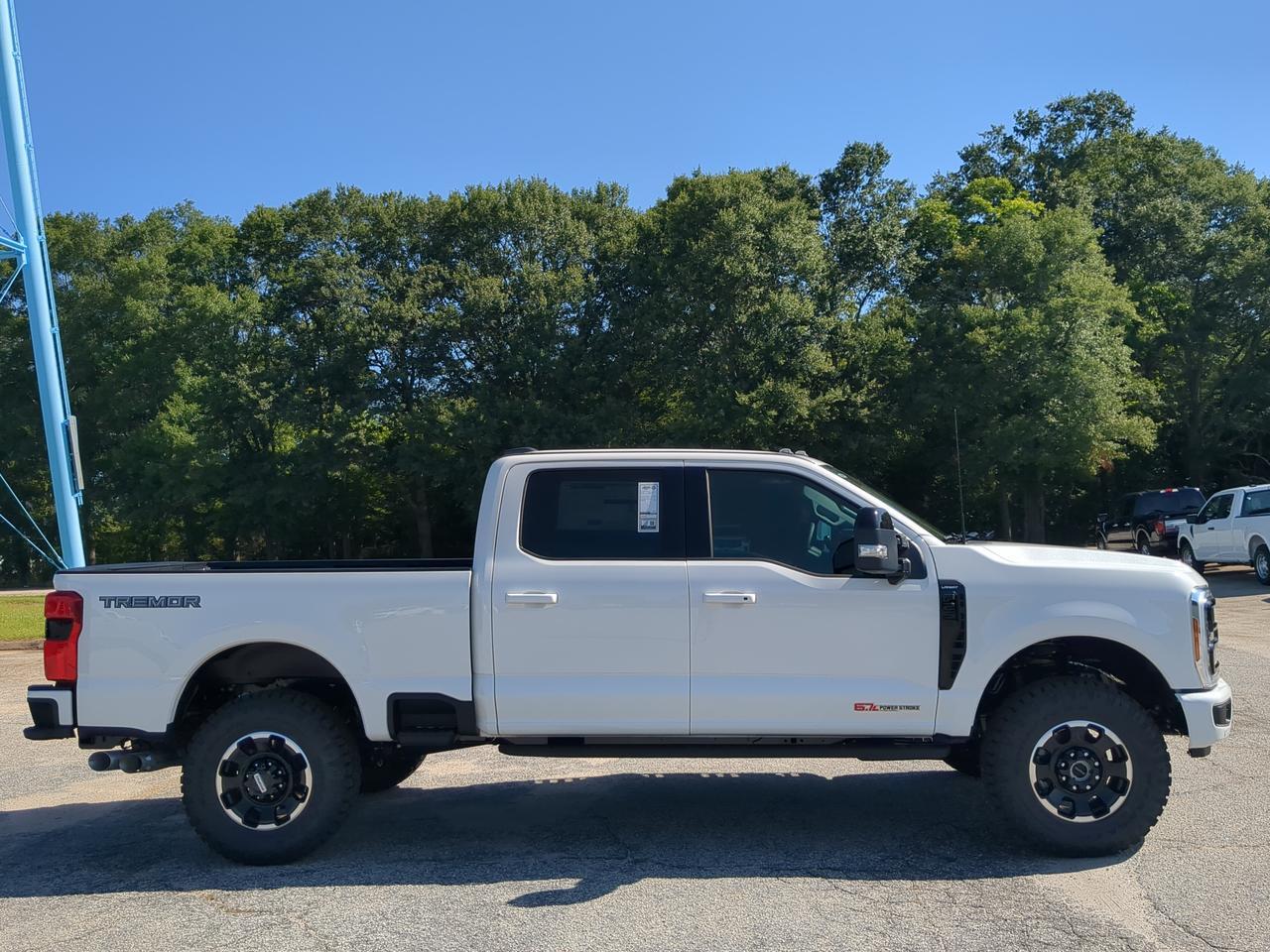 2026 Ford Super Duty F-250 SRW LARIAT TREMOR Appleton WI