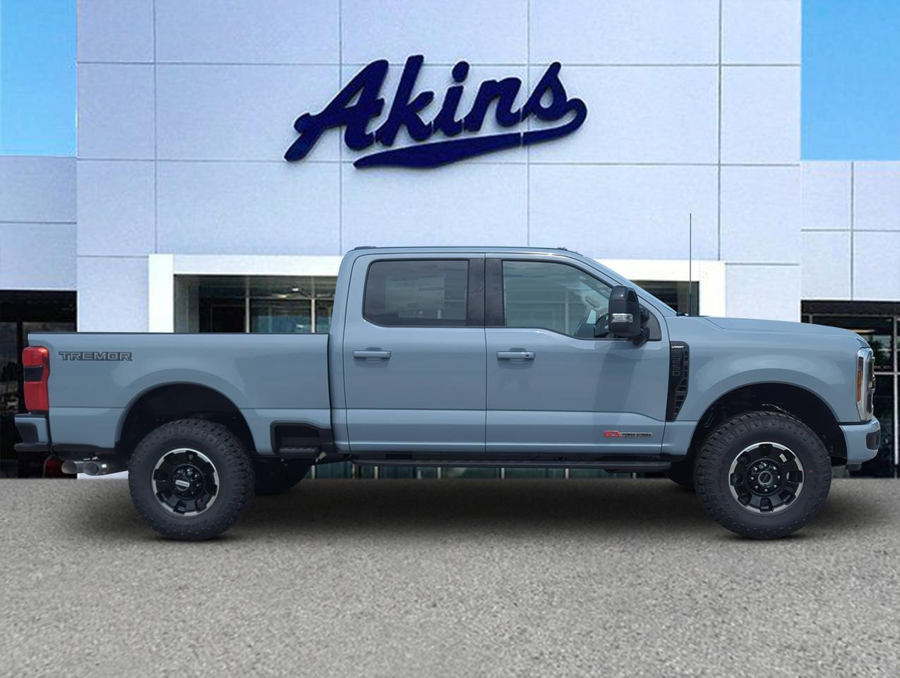2026 Ford Super Duty F-250 SRW LARIAT TREMOR