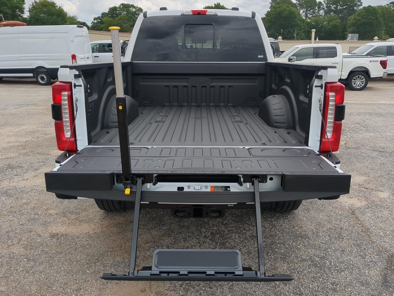 2026 Ford Super Duty F-250 SRW Lariat Appleton WI