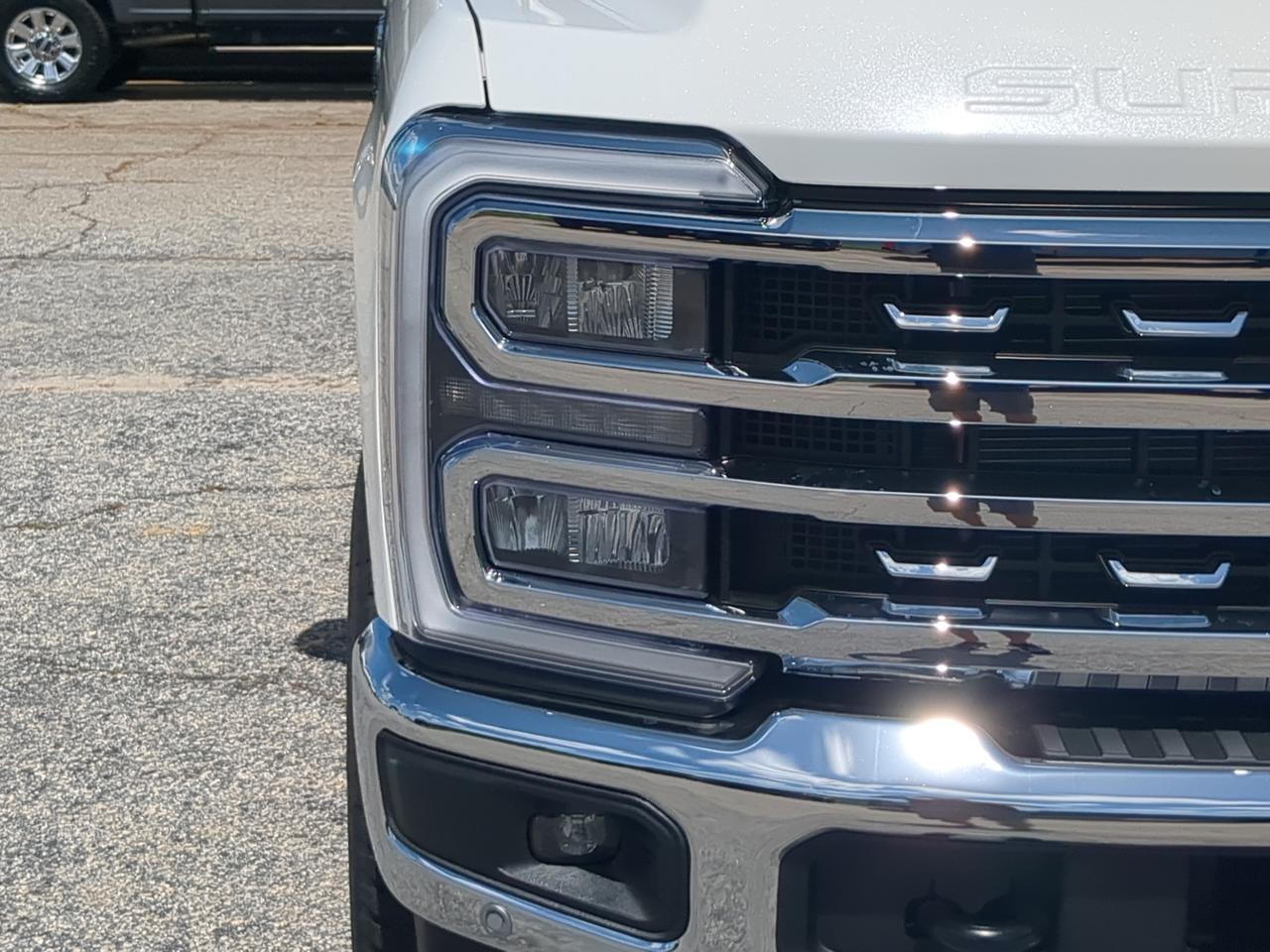 2026 Ford Super Duty F-250 SRW Lariat Appleton WI