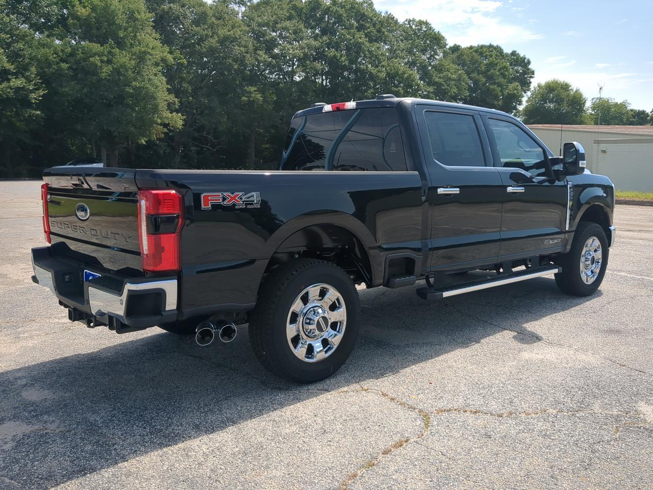 2026 Ford Super Duty F-250 SRW Lariat Appleton WI