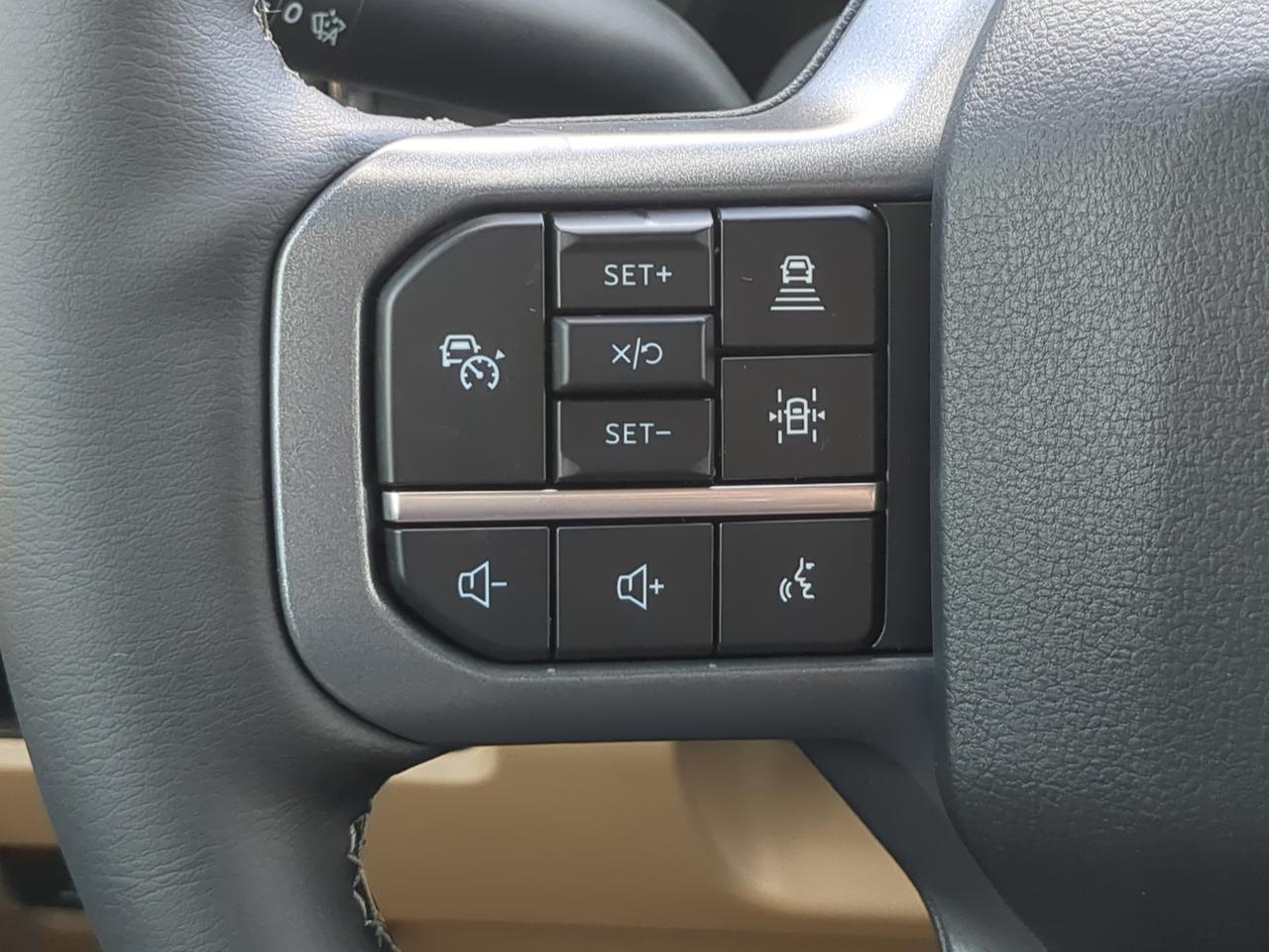 2026 Ford Super Duty F-250 SRW Lariat Appleton WI