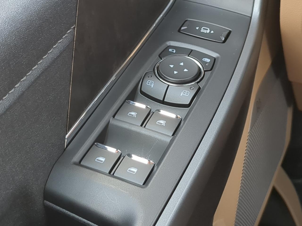 2026 Ford Super Duty F-250 SRW Lariat Appleton WI