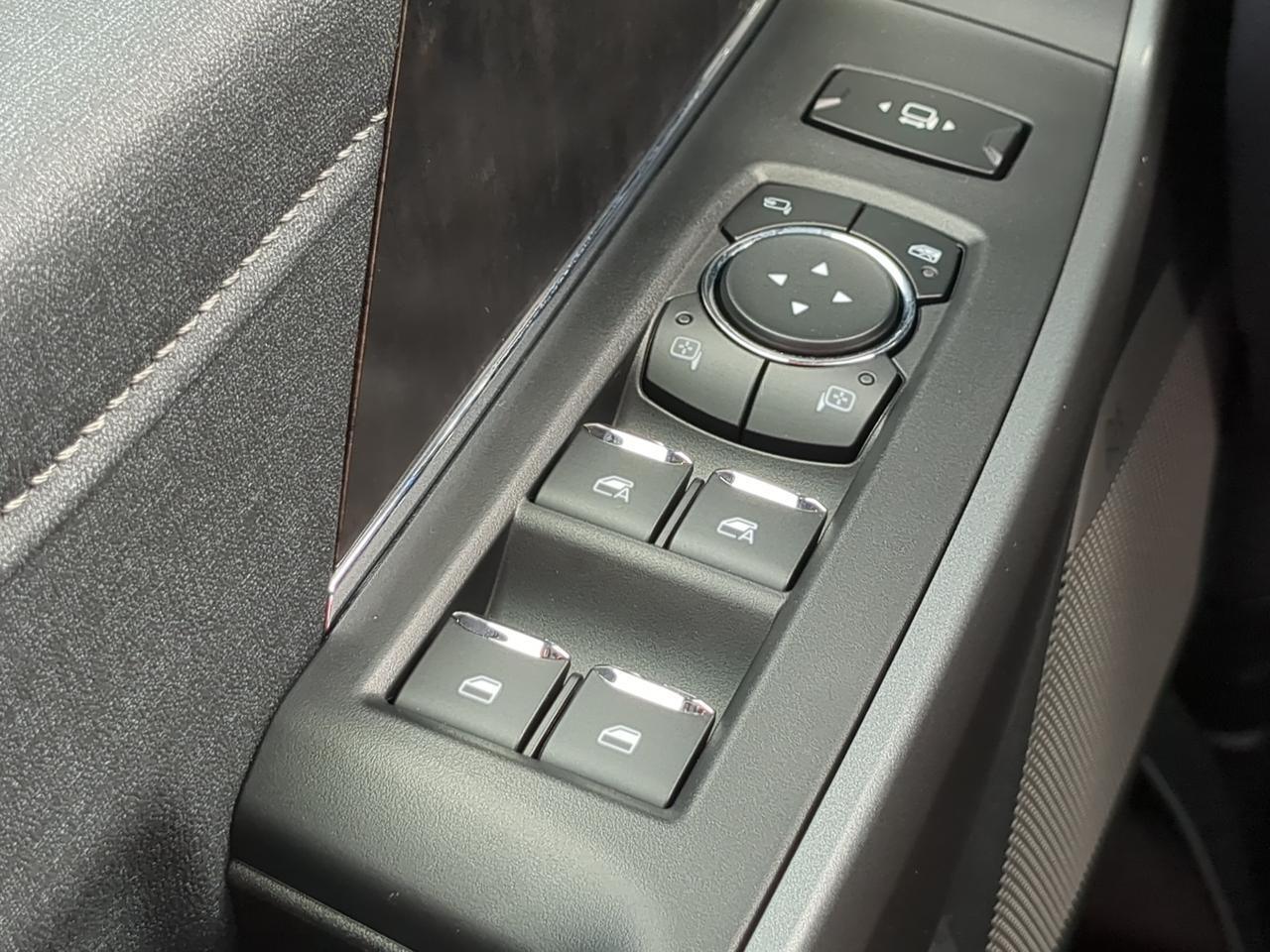 2026 Ford Super Duty F-250 SRW Lariat Appleton WI