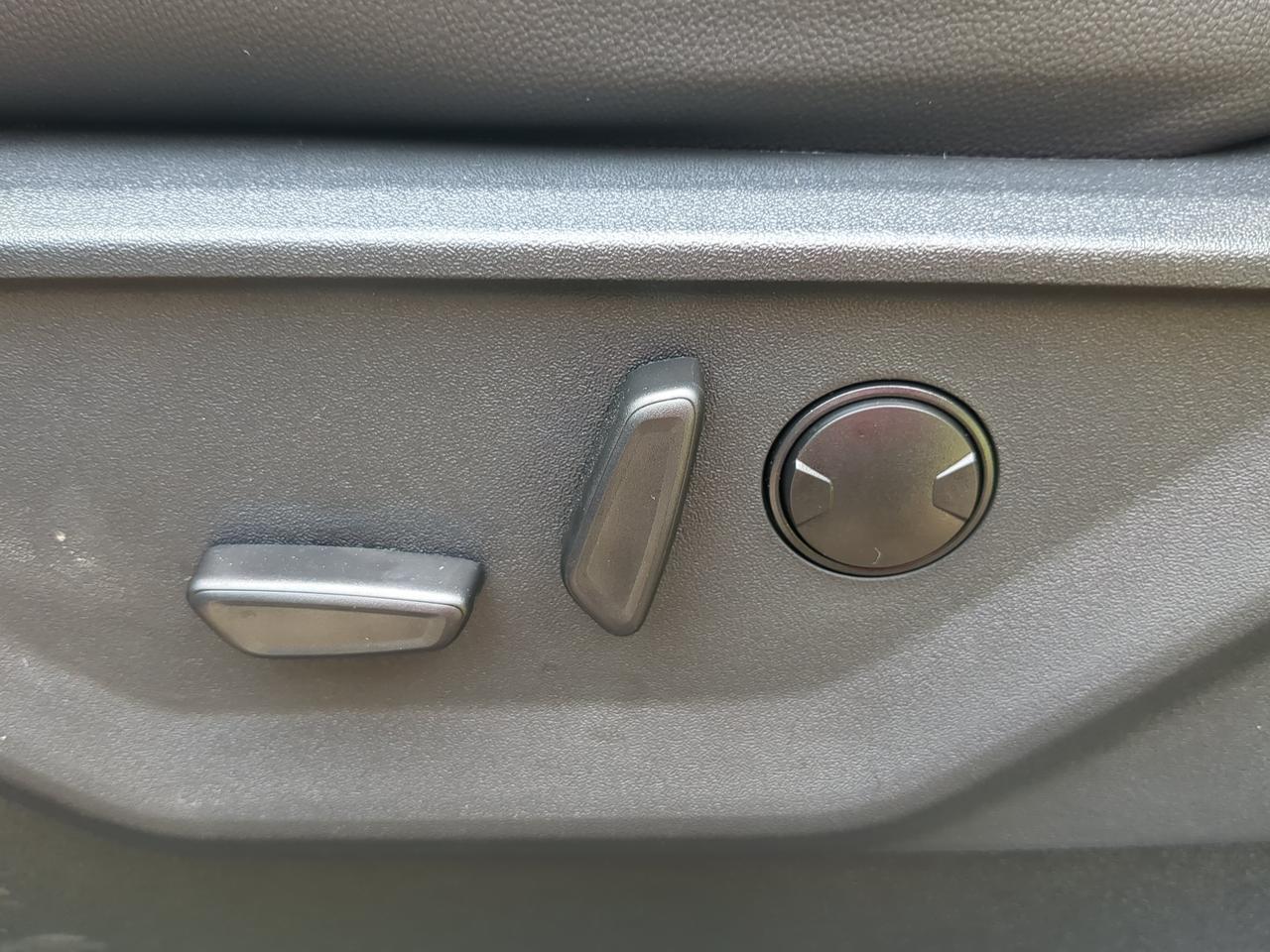 2026 Ford Super Duty F-250 SRW Lariat Appleton WI